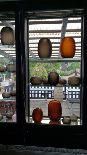 Glass blowing factory tour - Image 4