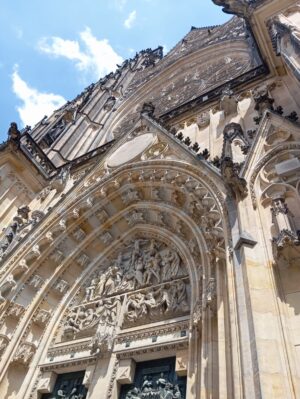 Uncover the Secrets of Prague Castle - Image 2