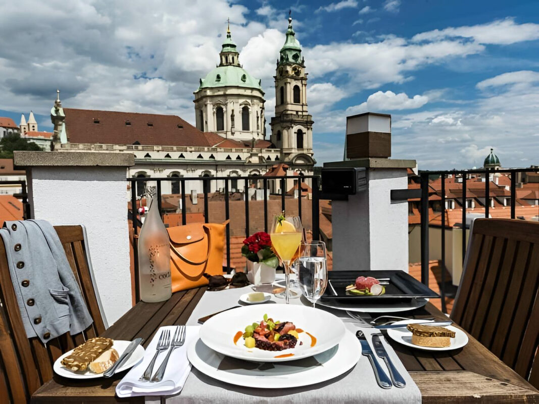 bohemianalternativetours-com-Accommodation for Corporate Clients (10)