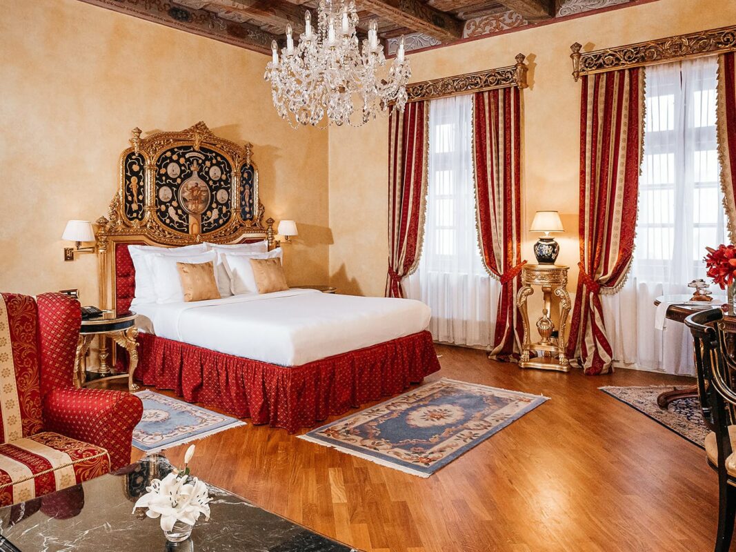 bohemianalternativetours-com-Accommodation for Corporate Clients